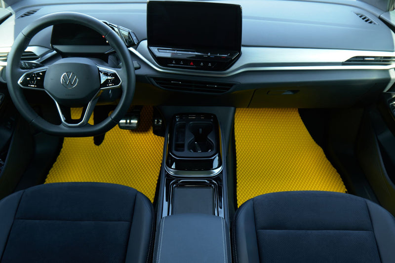 custom car floor mat for volkswagen in yellow for the driver and front passenger